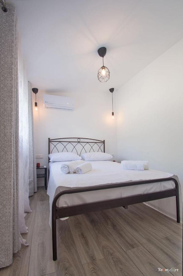 Oresti'S Villa Near Airport & Beach 아르테미다 외부 사진